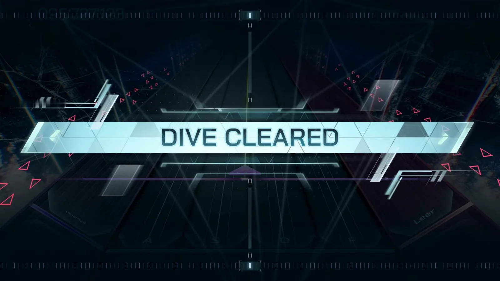 In Falsusで、EXCEED MIND LIMIT ULT 10のランが曲の最後まで生き延びたあと、暗いヘキサゴンフィールドにDIVE CLEAREDバナーが広がる