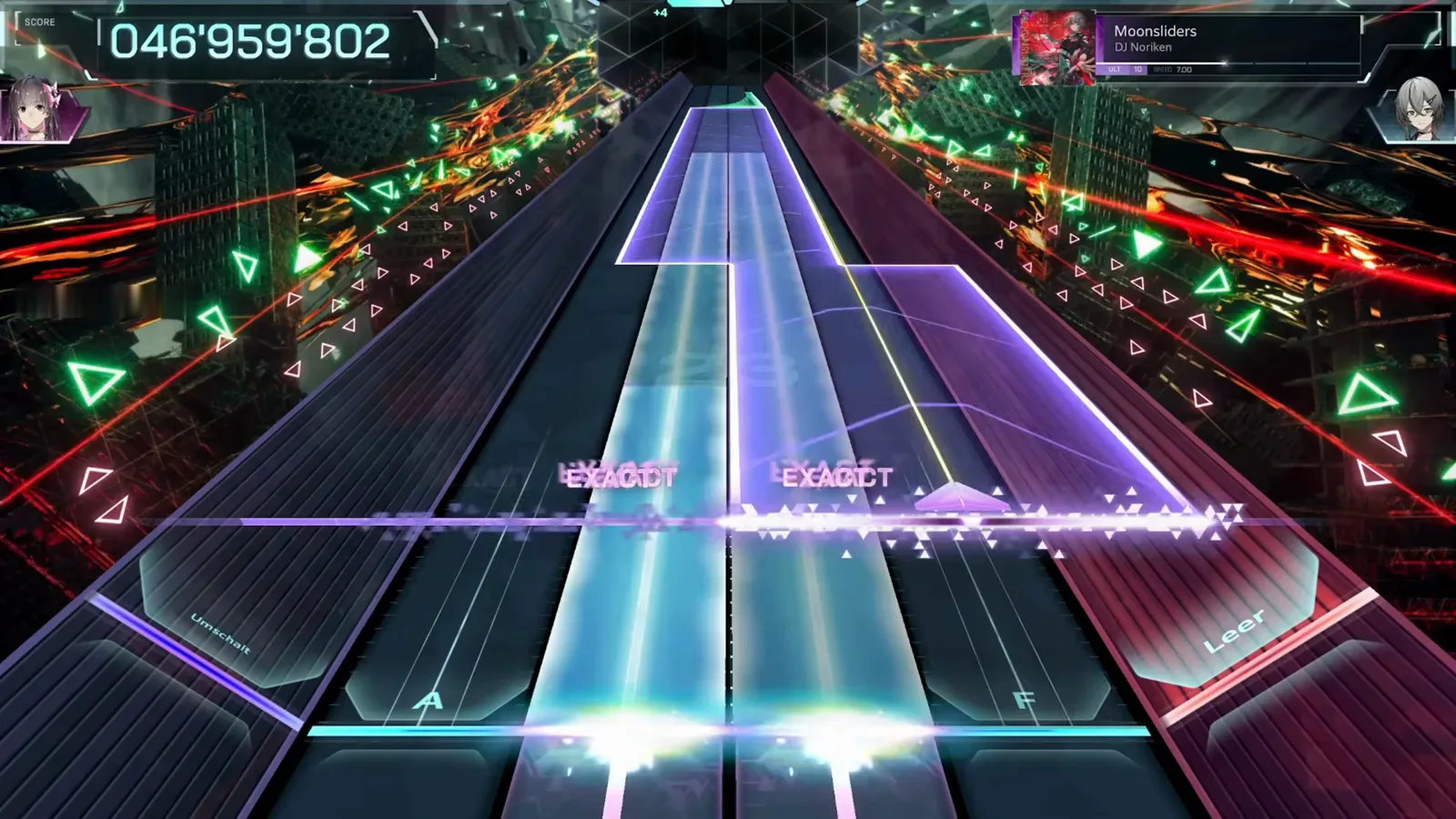 Two purple hold walls run on opposite sides of the In Falsus highway at once during the Moonsliders ULT 10 sightread, forcing a two-hand split