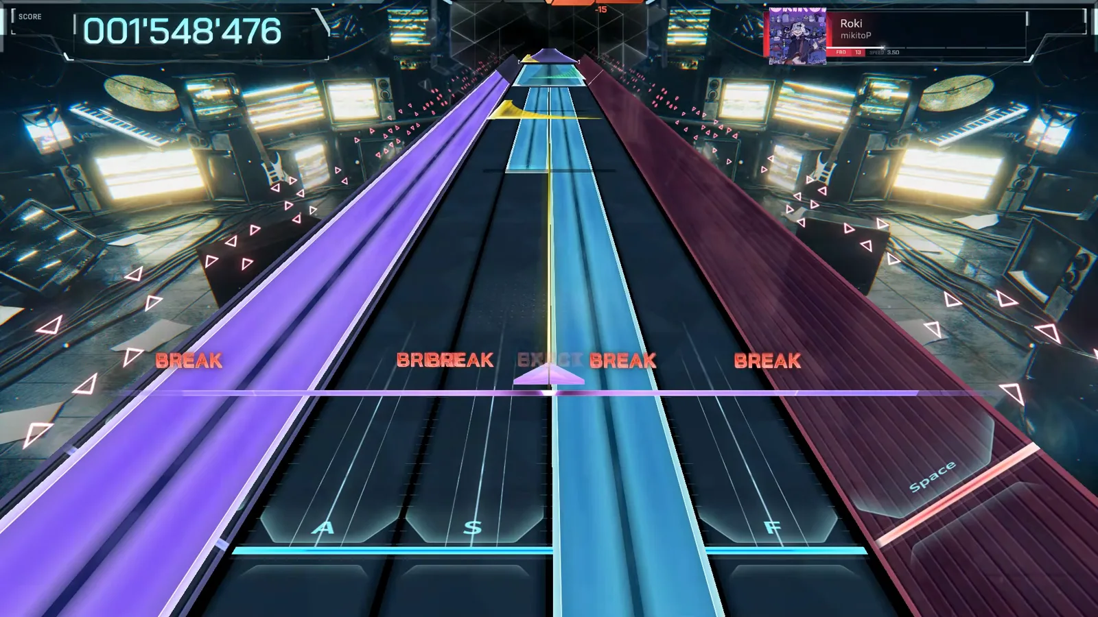 Violet and cyan hold walls run parallel down the lanes as Roki's FBD 13 pre-chorus build opens in In Falsus