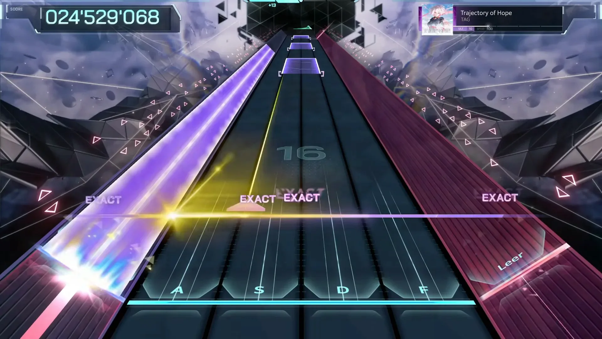 In Falsus『Trajectory of Hope』ULT 10実機：紫の広幅ファンが複数レーンを斜めに掃き、黄色ウェッジが左レーンから差し込む